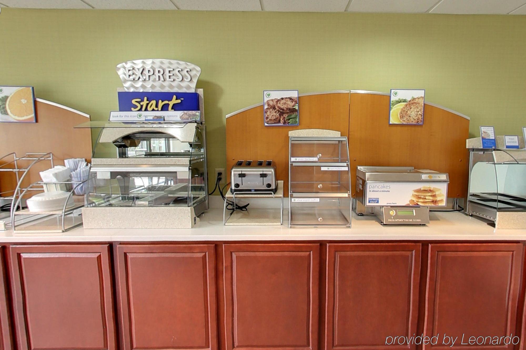 Holiday Inn Express Hotel & Suites Blythewood By Ihg Luaran gambar