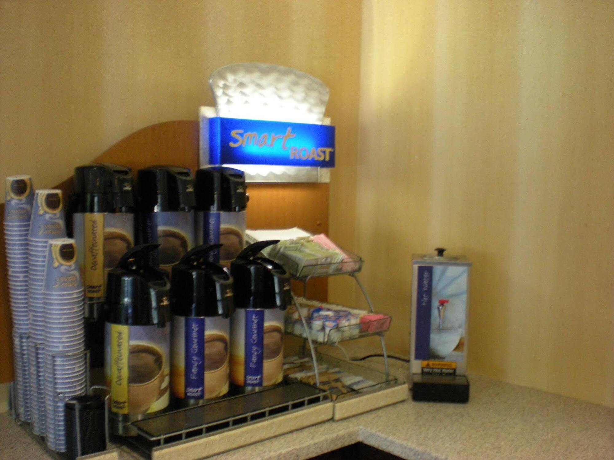 Holiday Inn Express Hotel & Suites Blythewood By Ihg Luaran gambar